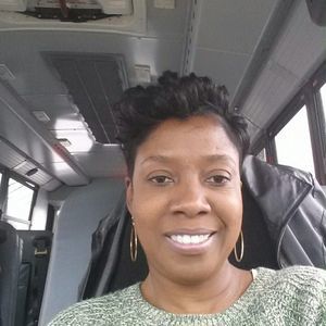 Meet your Posher, Sandra